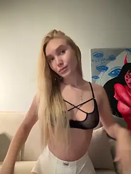 MariaTull online show from 10, 9, 2025