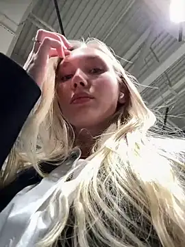 MariaTull online show from 1, 3, 2025