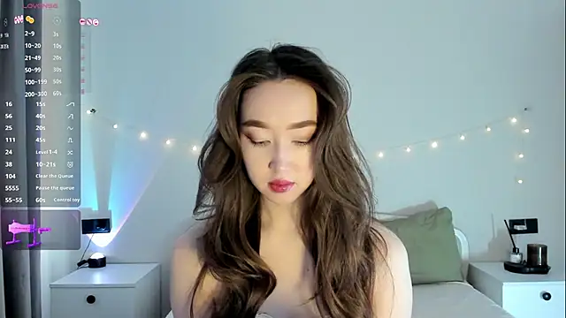  luna 022 online show from 22, 9, 2025