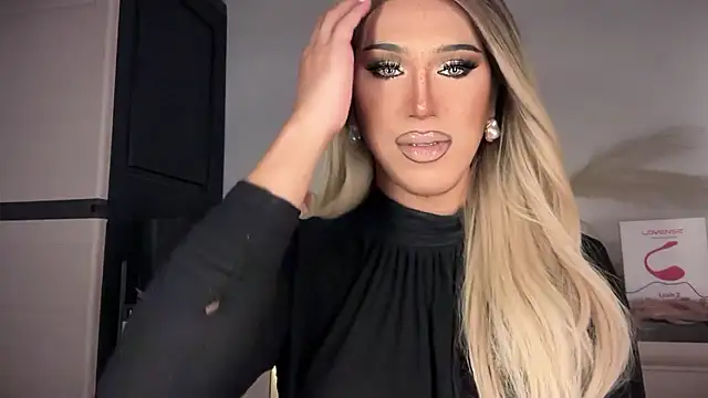 Ts glamxxxx online show from 10, 1, 2026