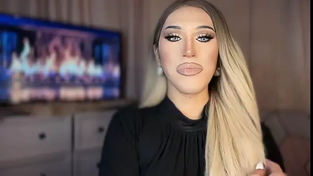 Ts glamxxxx online show from 12, 4, 2026