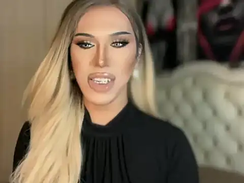 Ts glamxxxx online show from 5, 3, 2026