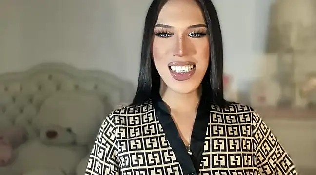 Ts glamxxxx online show from 1, 3, 2025