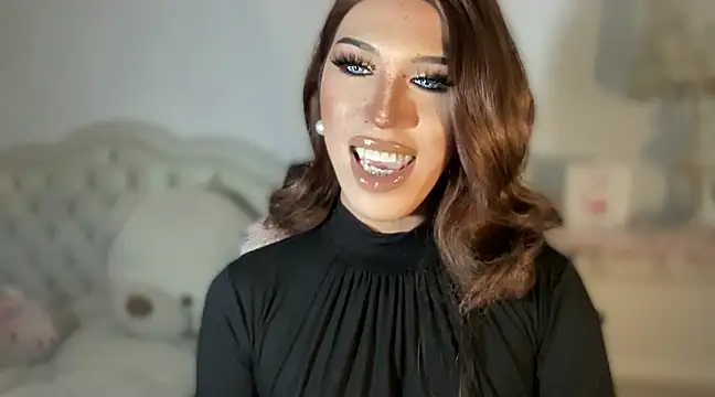 Ts glamxxxx online show from 22, 3, 2025