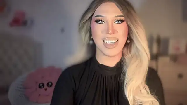 Ts glamxxxx online show from 26, 9, 2025