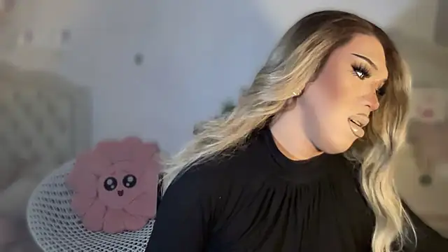 Ts glamxxxx online show from 21, 10, 2025