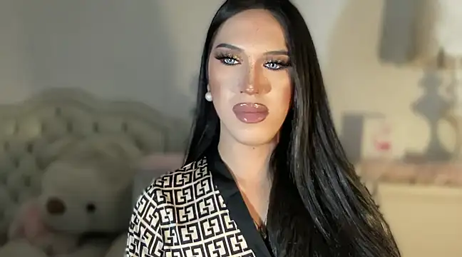 Ts glamxxxx online show from 11, 3, 2025