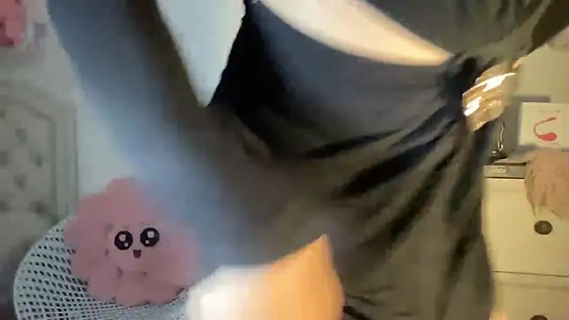 Ts glamxxxx online show from 10, 9, 2025