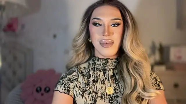 Ts glamxxxx online show from 20, 9, 2025