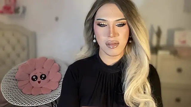 Ts glamxxxx online show from 27, 9, 2025