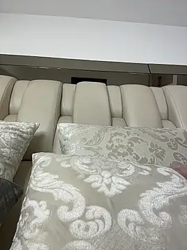 ALISSON FOXXX1 online show from 25, 3, 2026