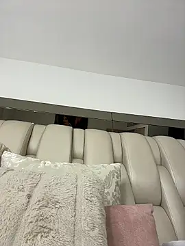 ALISSON FOXXX1 online show from 29, 3, 2026