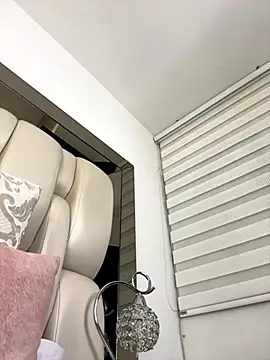 ALISSON FOXXX1 online show from 14, 11, 2025