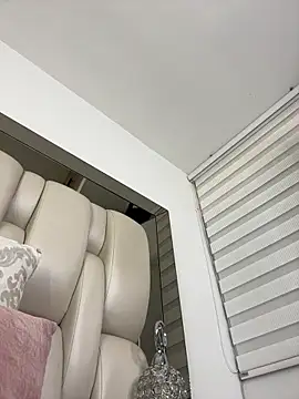 Snapshot of ALISSON_FOXXX1 chatting on 6, 2, 2026 ALISSON FOXXX1 online show from 6, 2, 2026