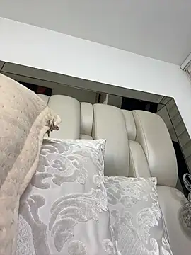 ALISSON FOXXX1 online show from 14, 1, 2026