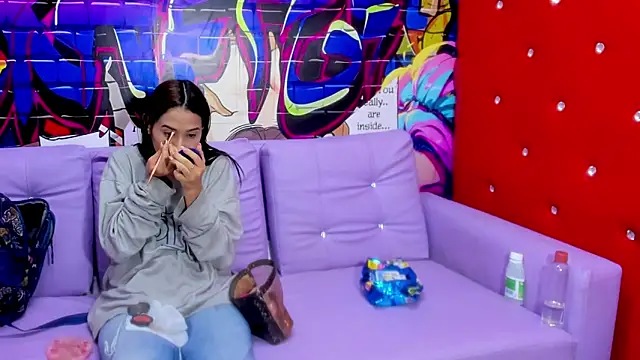 miacam-hot online show from 21, 12, 2025