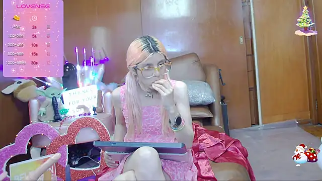 Skinygirl online show from 7, 3, 2025