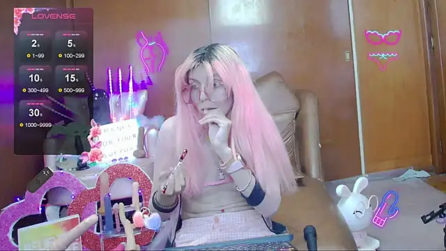 Skinygirl online show from 6, 11, 2025