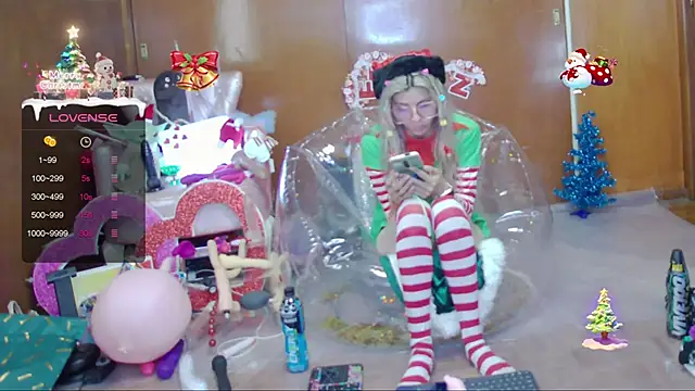 Skinygirl online show from 18, 12, 2025