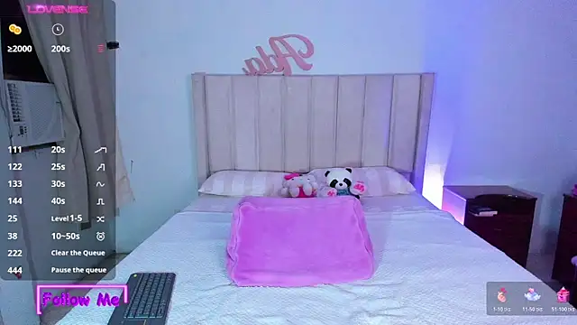 Snapshot of sheirysex_ chatting on 4, 2, 2026 sheirysex online show from 4, 2, 2026