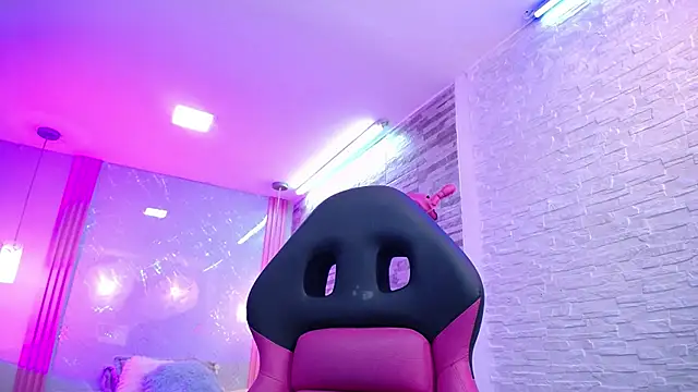 SalmaTits online show from 17, 2, 2025