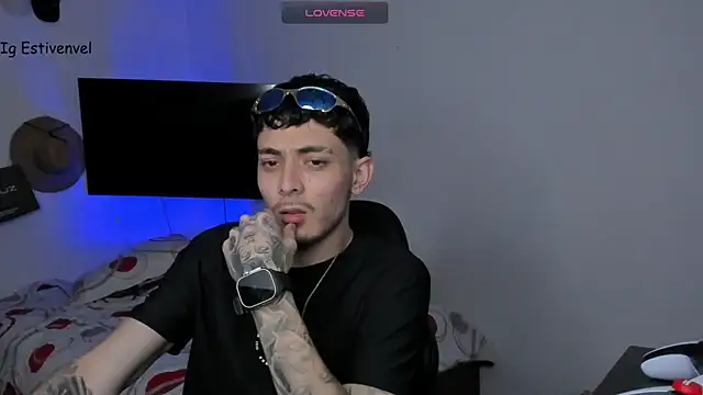 steve latin online show from 4, 11, 2025