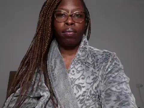 MadamIndigo online show from 5, 1, 2025