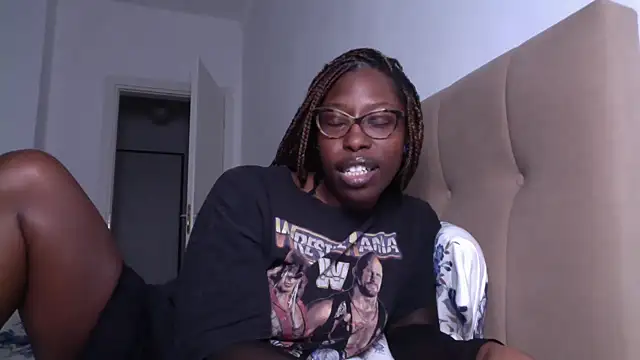 MadamIndigo online show from 24, 2, 2025