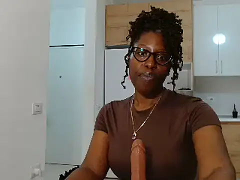 MadamIndigo online show from 18, 4, 2026