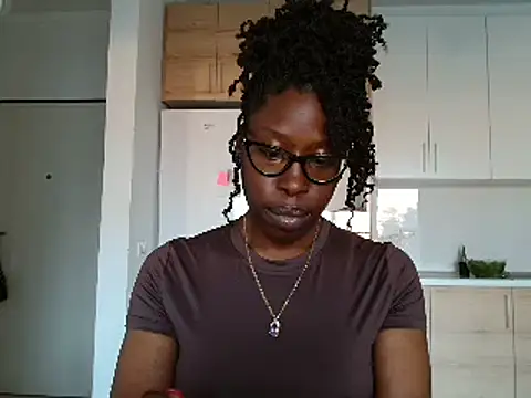 MadamIndigo online show from 18, 4, 2026