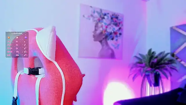 lucy neil online show from 1, 11, 2025