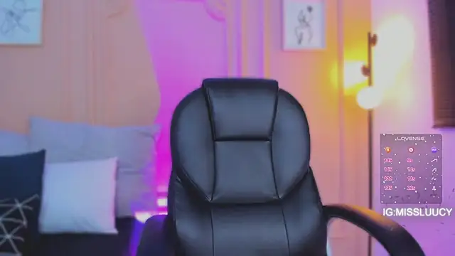 lucy neil online show from 10, 4, 2026