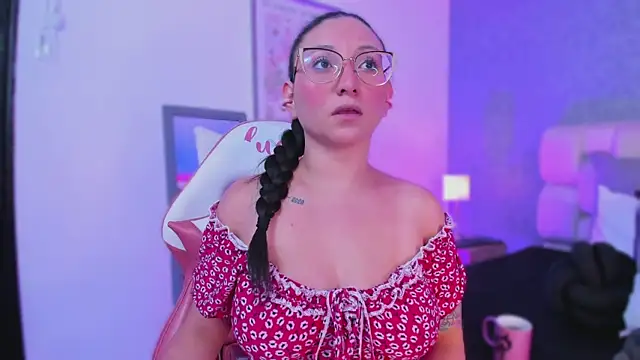 lucy neil online show from 10, 1, 2026