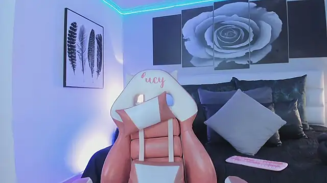 lucy neil online show from 6, 10, 2025