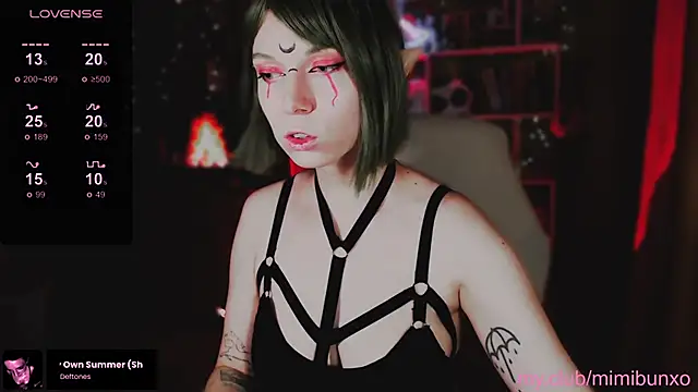 freya sunny online show from 30, 10, 2025