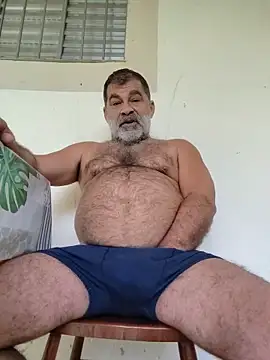 Peludo173317 online show from 2, 6, 2026
