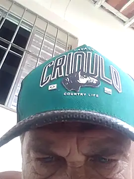 Peludo173317 online show from 13, 11, 2025