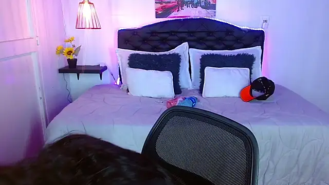 vaness weet online show from 21, 3, 2025