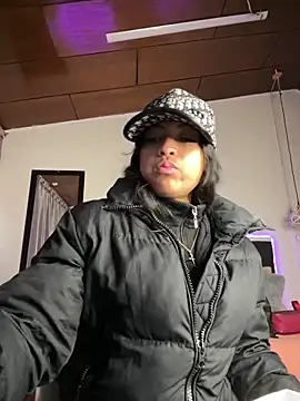 vaness weet online show from 22, 3, 2025