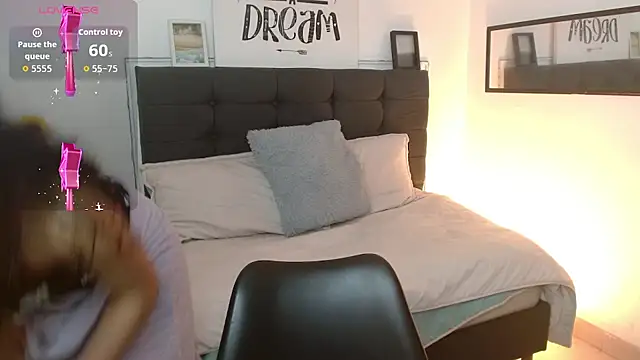 vaness weet online show from 6, 10, 2025