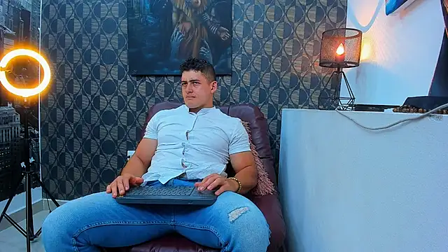 Leonsmoron online show from 9, 1, 2026