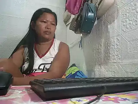 sweethotmom online show from 15, 6, 2026