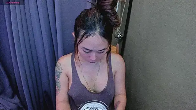 MissAyaCollins online show from 26, 9, 2025