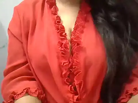 Roopshikha39 online show from 2, 12, 2025