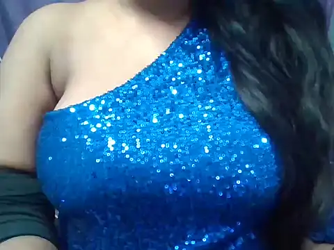 Roopshikha39 online show from 9, 3, 2025