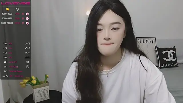 Snapshot of QiuPeiPeimmm chatting on 25, 2, 2025 QiuPeiPeimmm online show from 25, 2, 2025