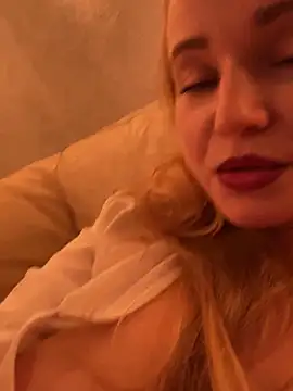 Lady  Maria online show from 24, 2, 2025