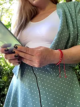 Lady  Maria online show from 24, 9, 2025