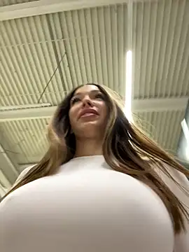 barbiehumpxxx online show from 2, 10, 2025