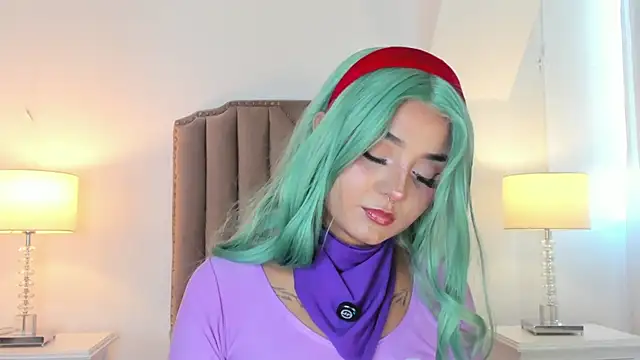 Emma Torres   online show from 12, 4, 2026